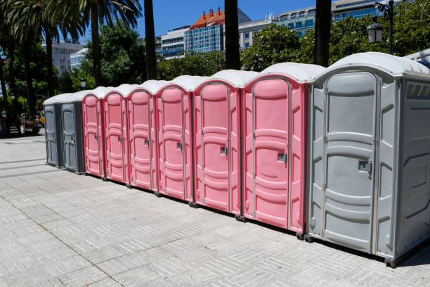Best Portable Restroom Setup and Delivery  in Rainbow Springs, FL